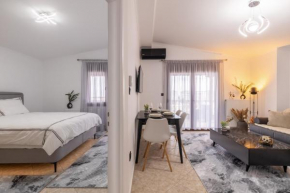 Luxury Central Apartment 2